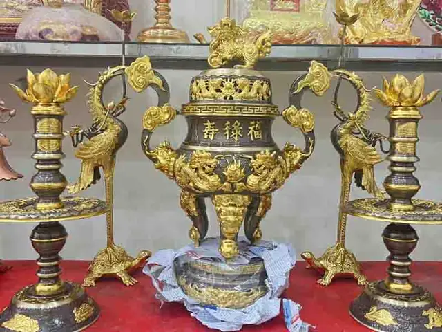 Bảng Giá Dát Vàng
