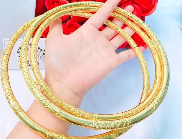 Giá Bán Kiềng Vàng
