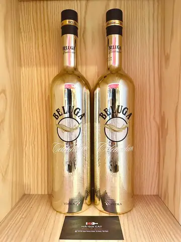Giá Beluga Vodka Vàng