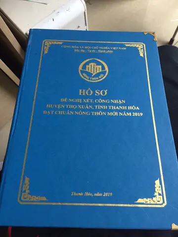 Giá In Bìa Mạ Vàng