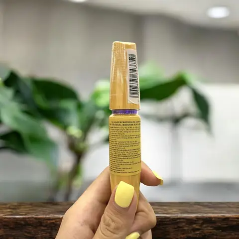 Giá Mascara Maybeline Vàng