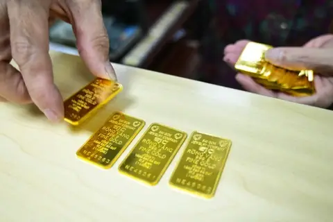 Giá Miếng Vàng Mạ Giá Miếng Vàng Mạ