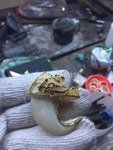 Giá Móng Gấu Bọc Vàng