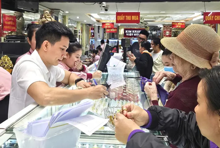 Giá Mua Vàng Trắng Giá Mua Vàng Trắng