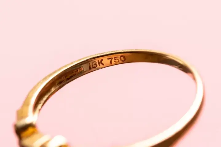 Giá Vàng Italy 18k Giá Vàng Italy 18k
