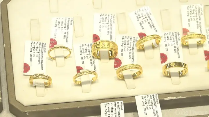Giá Vàng Miếng 18k