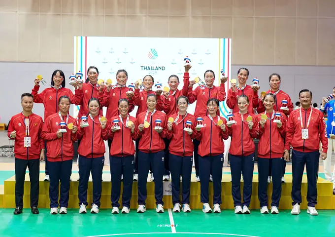 Giá Vàng Tân Tiến Giá Vàng Tân Tiến