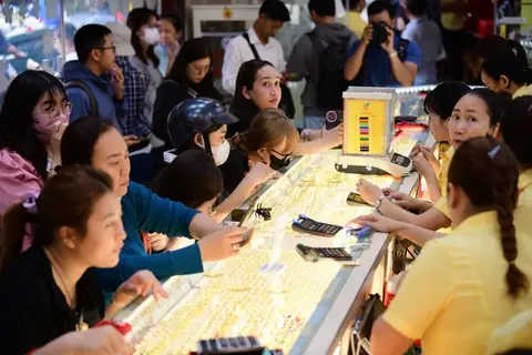 Giấy Một Đồng Vàng Giá Báo Nhiều