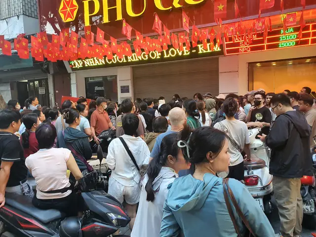 Vàng 18 Giá Vàng La
