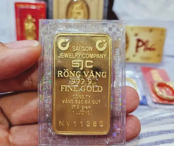200 Lượng Vàng Trị Giá Bao Nhiêu