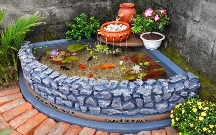 Bể Cá Ngoài Trời Hợp Phong Thủy