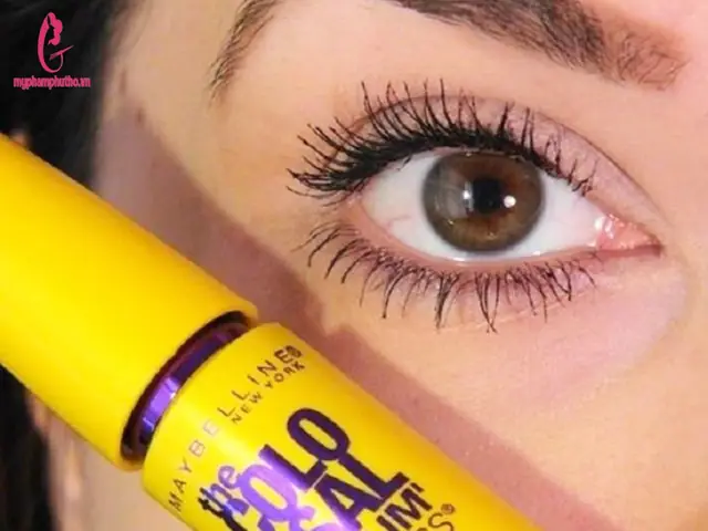 Chuốt Mi Maybelline Màu Vàng Giá Bao Nhiêu