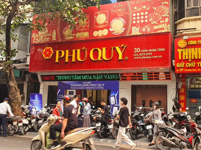 Có Nên Mua Vàng Khi Ở Giá Cao