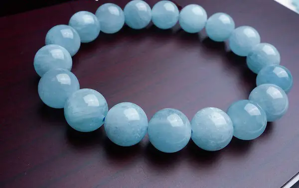 Đá Phong Thủy Cho Tuổi Mậu Thìn