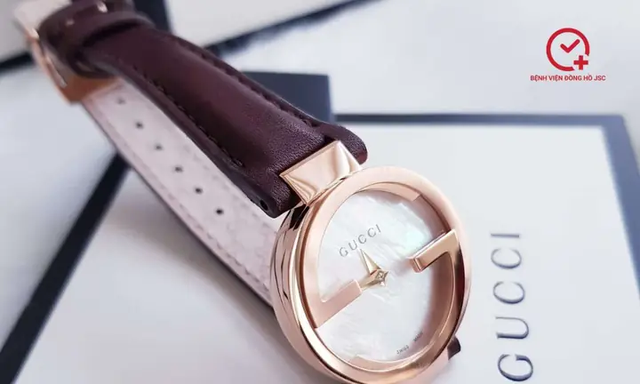 Đồng Hồ Gucci Vien Vàng Giá Bao Nhiêu