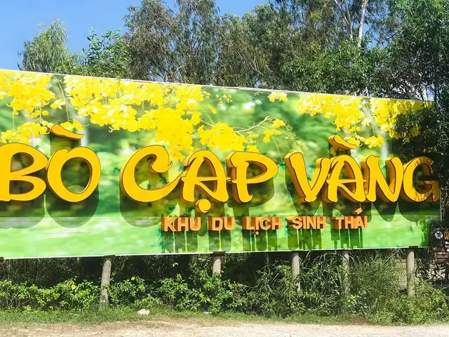 Giá Cắm Trai Ở Bò Cạp Vàng