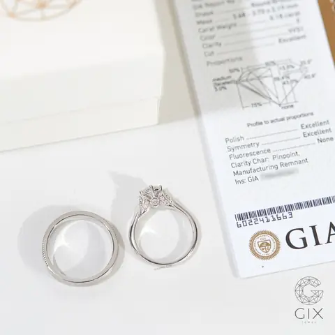 Giá Nhẫn Đính Hôn Vàng Tây