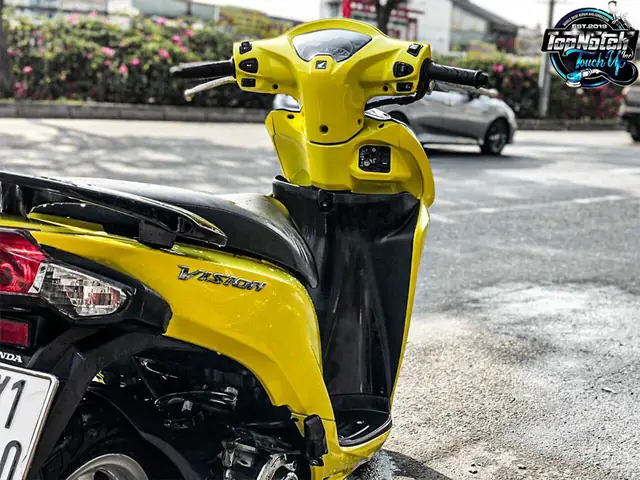 Giá Sơn Xe Vision Vàng