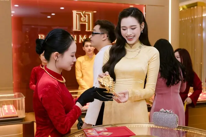 Giá Vàng Hom Nay 19 1 19