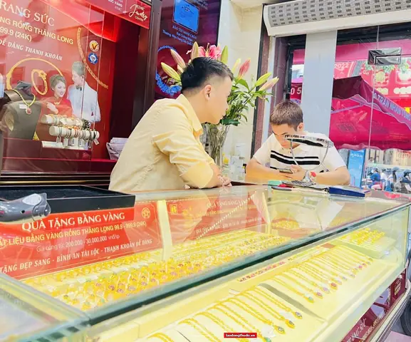 Giá Vàng Hôm Nay Ở Gò Vấp Giá Vàng Hôm Nay Ở Gò Vấp