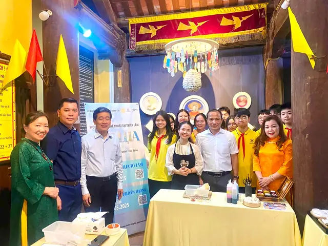 Giá Vàng Kim Yến O Ben Tranh