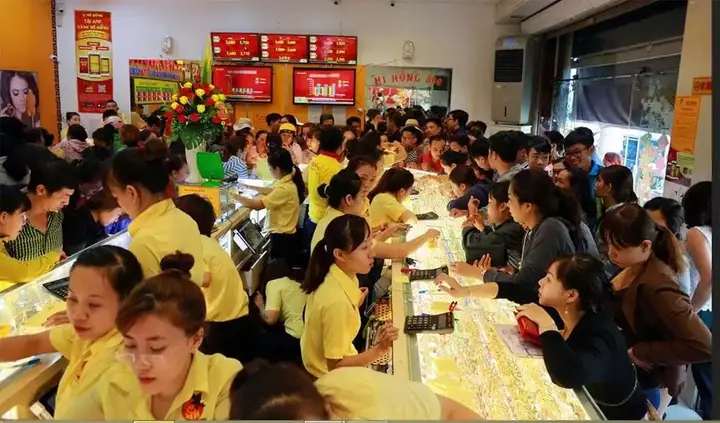 Giá Vàng Mi Hồng Ngày 26 8