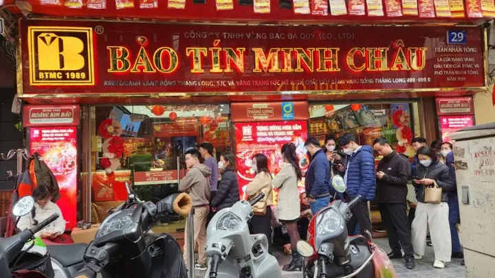 Giá Vàng Moi Nhat Hom Nay Tiem Vang Hoang Oanh