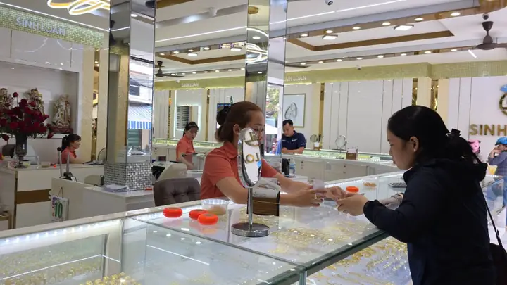 Giá Vàng Sinh Loan Nha Trang