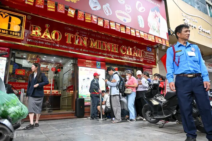 Giá Vàng Tiệm Vàng Anh Tiến Nha Trang