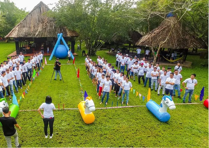 Giá Vé Vào Cổng Bò Cạp Vàng