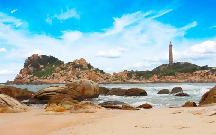 Giá Vé Vào Cổng Kdl Biển Đá Vàng