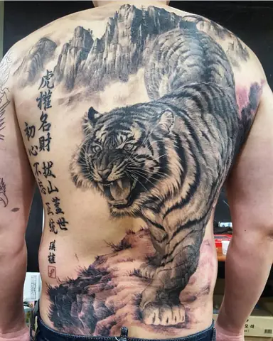 Hình Xăm Phong Thủy Tuổi Dần
