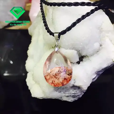 Mặt Dây Chuyền Bằng Đá Phong Thủy