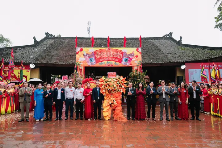 Một Khắc Xuân Tiêu Đáng Giá Nghìn Vàng