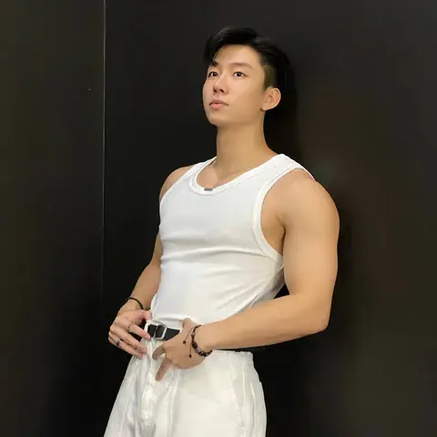 Nam Đeo Vòng Phong Thủy Tay Nào