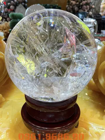 Quả Cầu Phong Thủy Cho Người Mệnh Kim