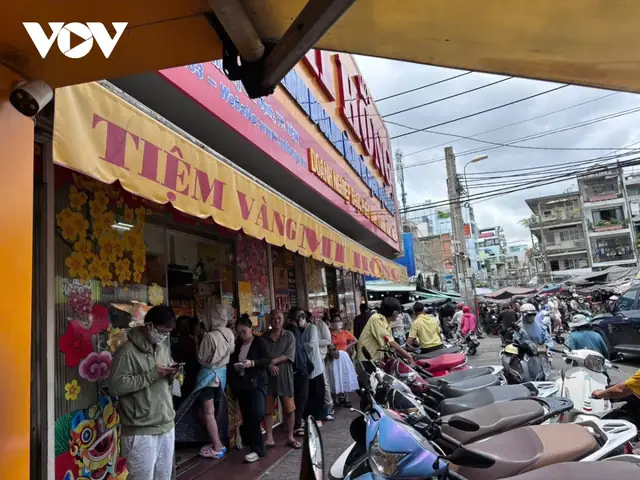 Tiệm Vàng Mua Đúng Giá Thị Trường