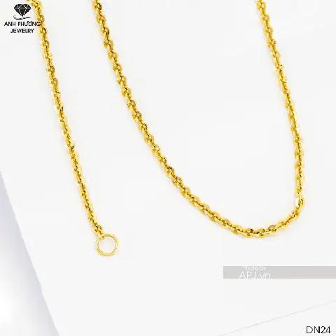 Vòng Cổ Vàng Trắng 18k Giá Bao Nhiêu