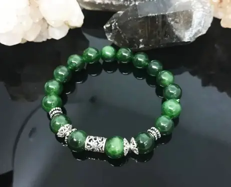 Vòng Đá Phong Thủy Mệnh Mộc