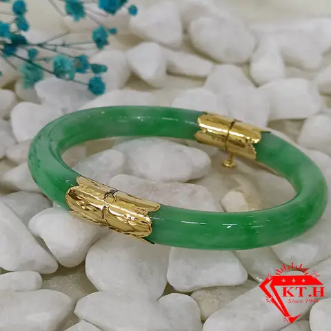 Vòng Ngọc Bọc Vàng Giá Bao Nhiêu