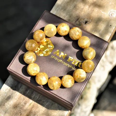 Vòng Phong Thủy Thạch Anh Tóc Vàng