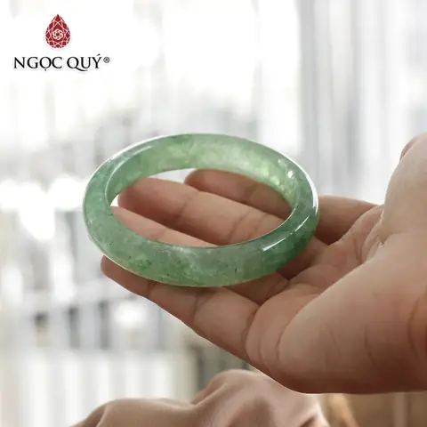 Vòng Tay Phong Thủy Đá Thạch Anh