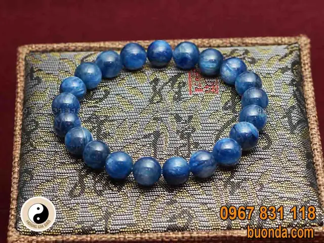 Vòng Đá Phong Thủy Mệnh Thủy
